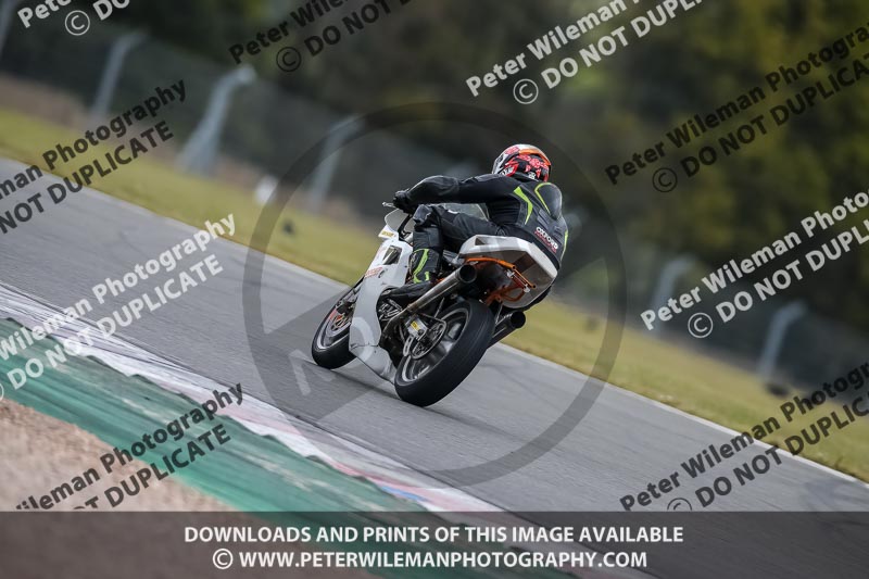 PJM Photography;donington no limits trackday;donington park photographs;donington trackday photographs;no limits trackdays;peter wileman photography;trackday digital images;trackday photos